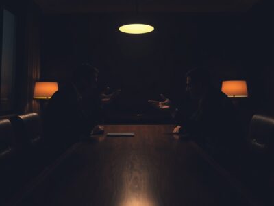 ノンバーバルヒプノ技法講座の効果と危険性